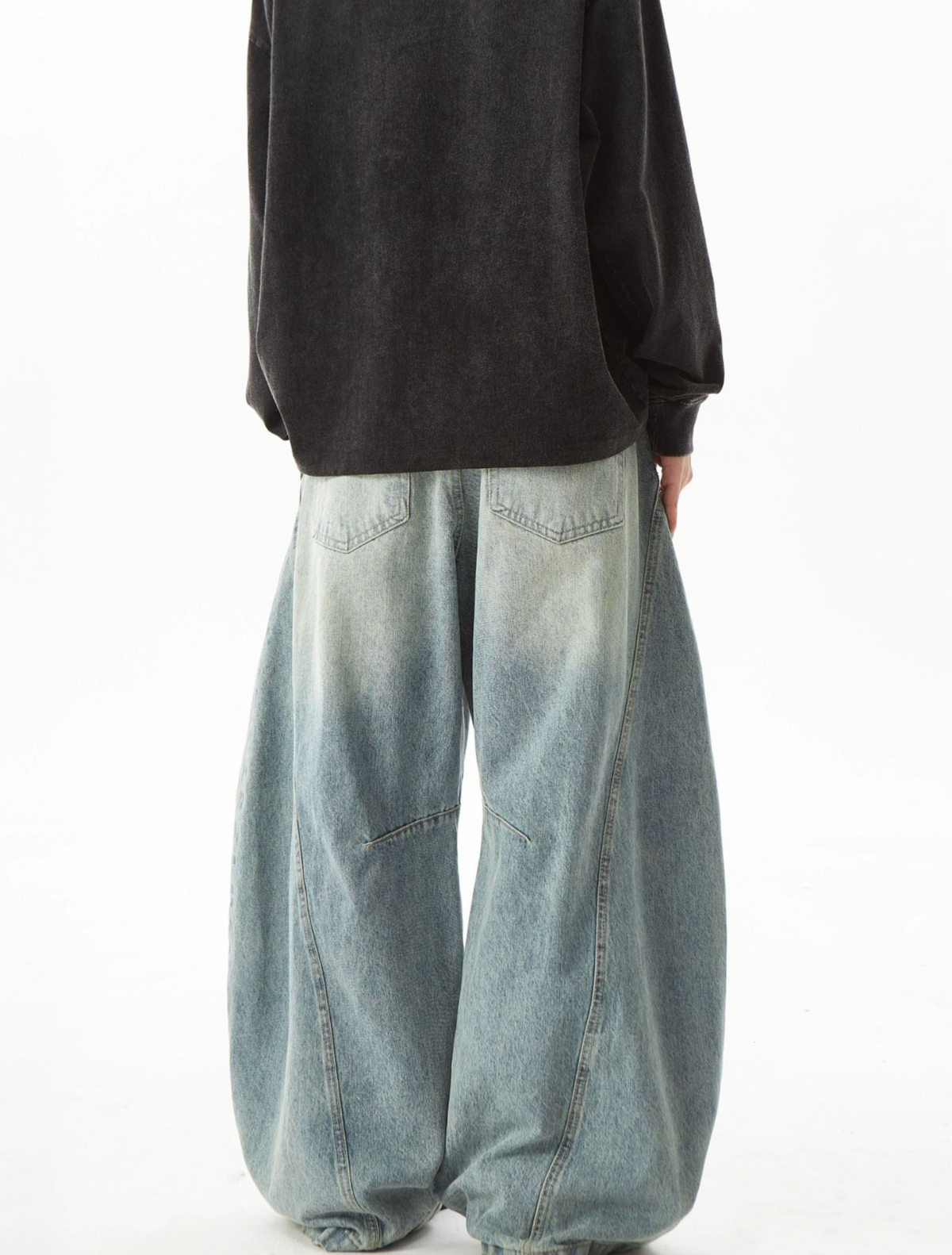 Vintage-Like Balloon Denim Pants