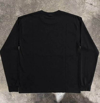 One Point Heart Graphic Sweatshirt
