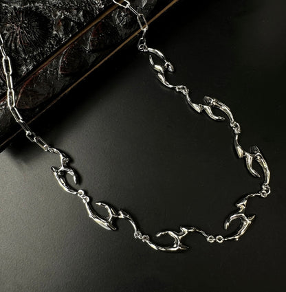 Liquid Distortion Chain Necklace