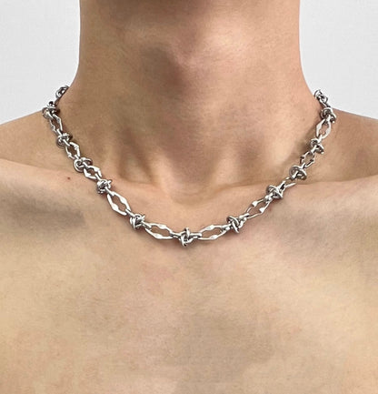 Link Distortion Chain Necklace