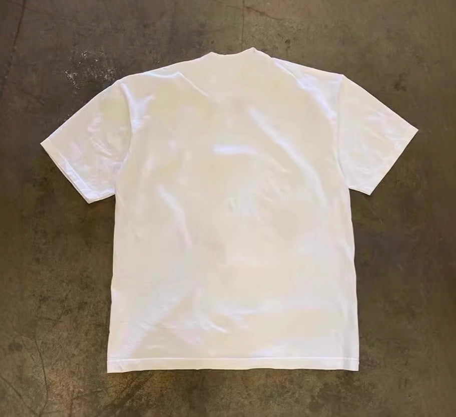 Shadow Outline Graphic T-Shirt