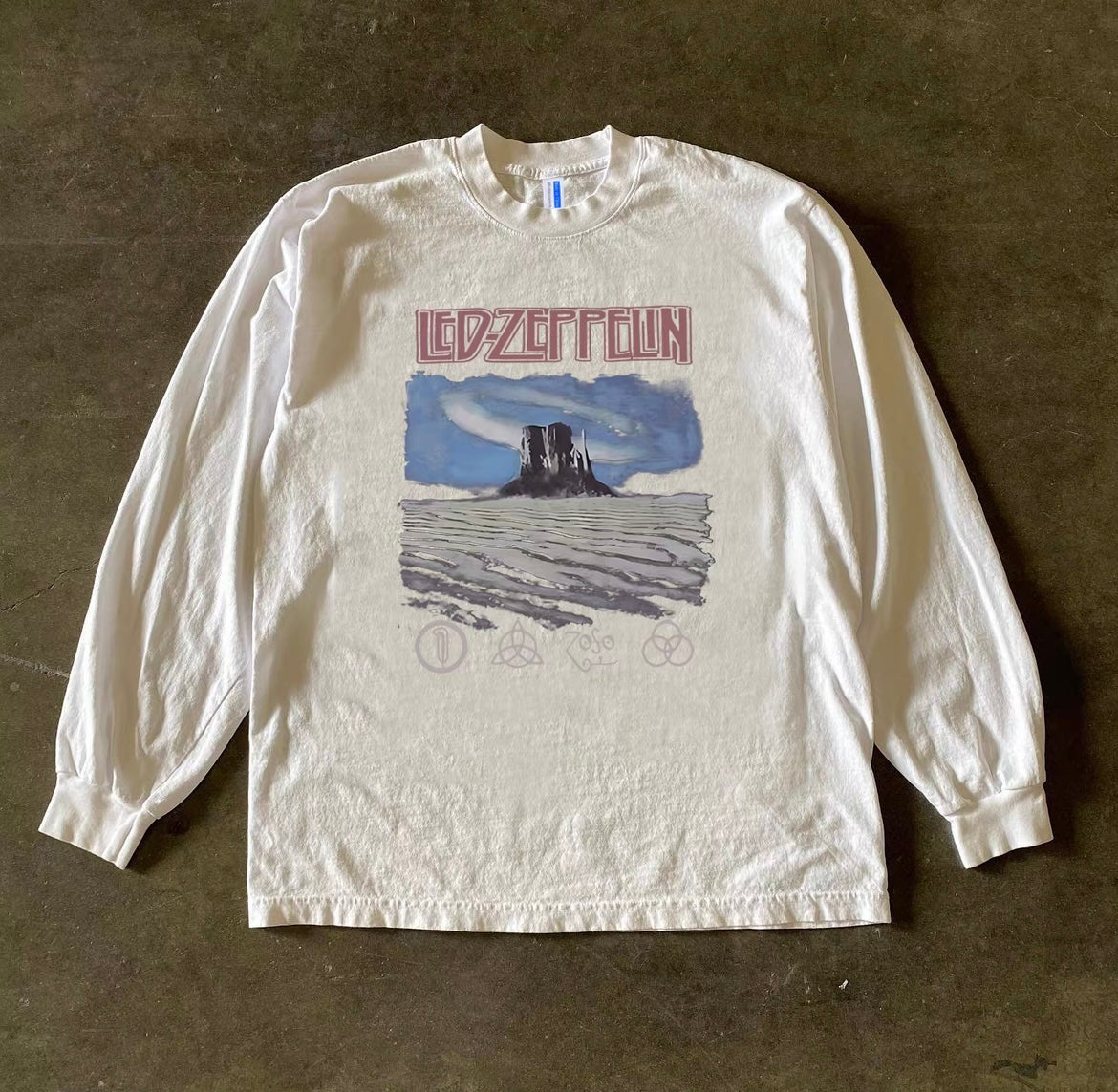 Band-Like Graphic Art Long Sleeve T-Shirt