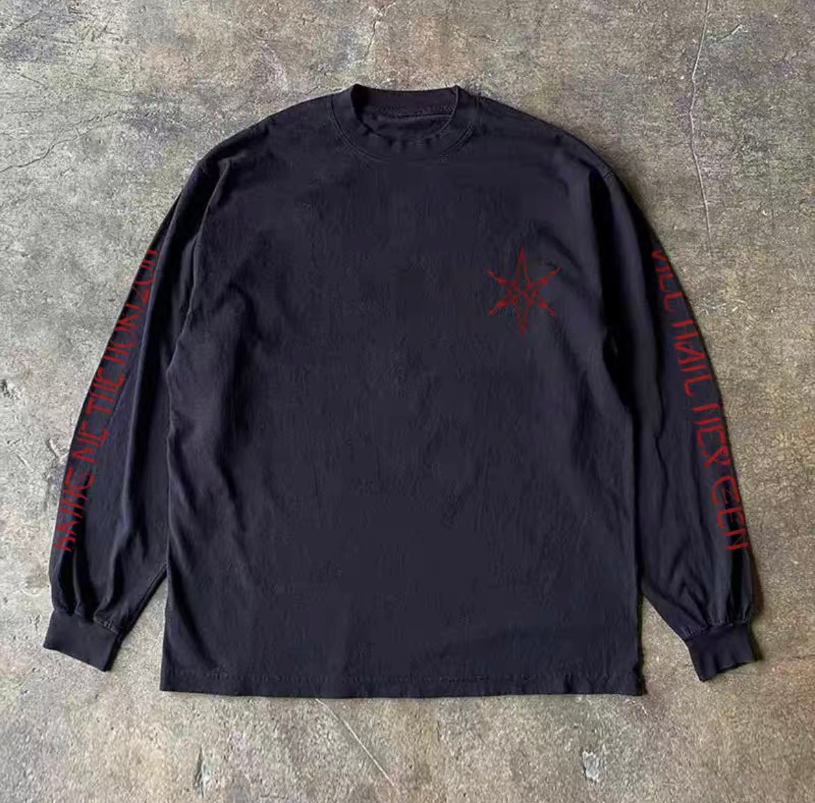 Tribal Star Lettering Graphic Long Sleeve T-Shirt