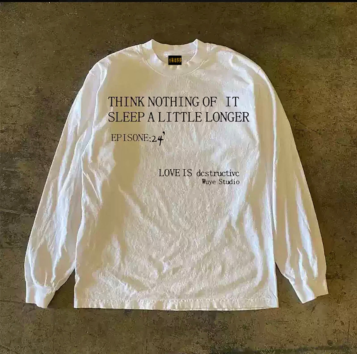Front Lettering Graphic Long Sleeve T-Shirt