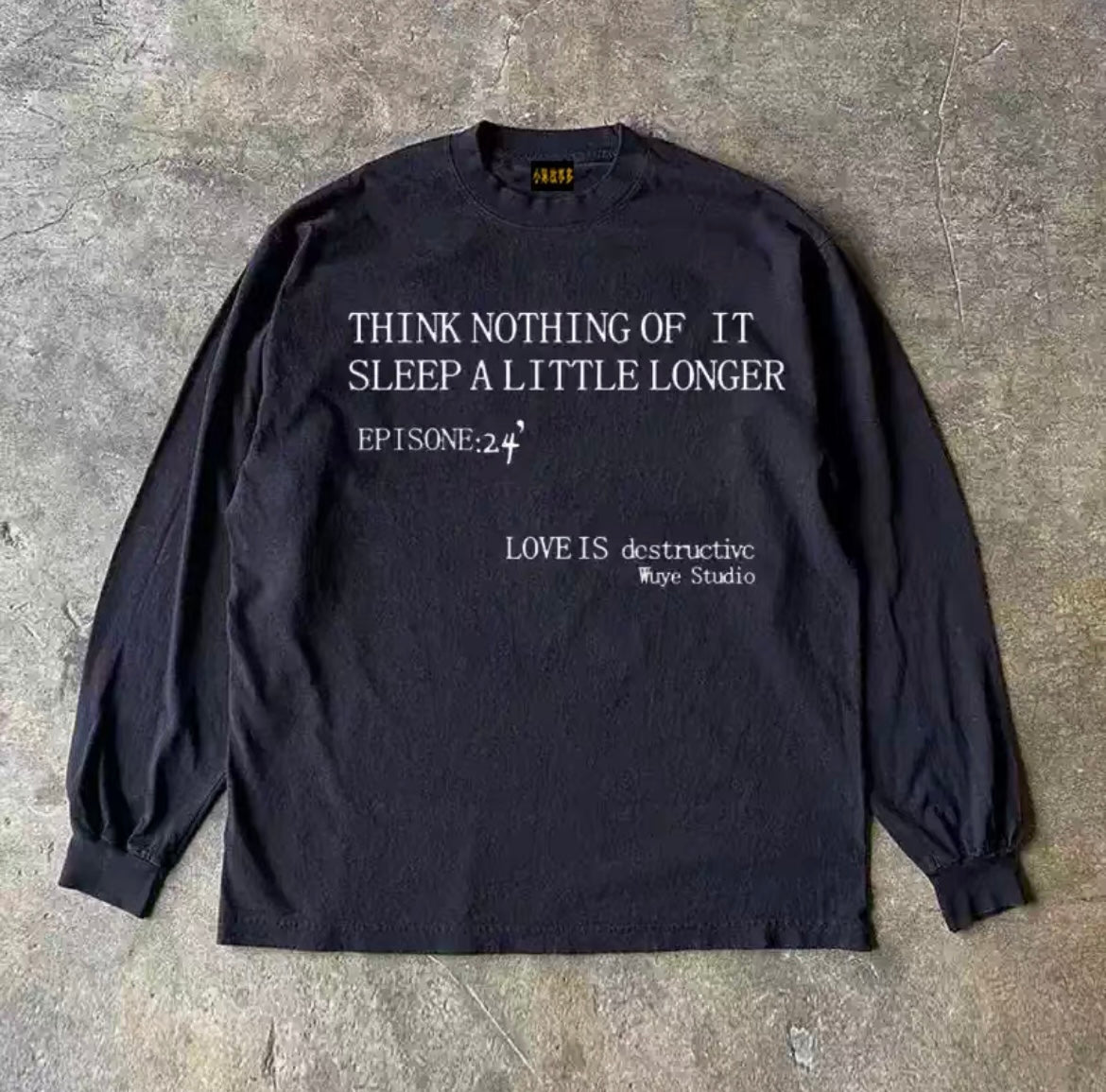 Front Lettering Graphic Long Sleeve T-Shirt