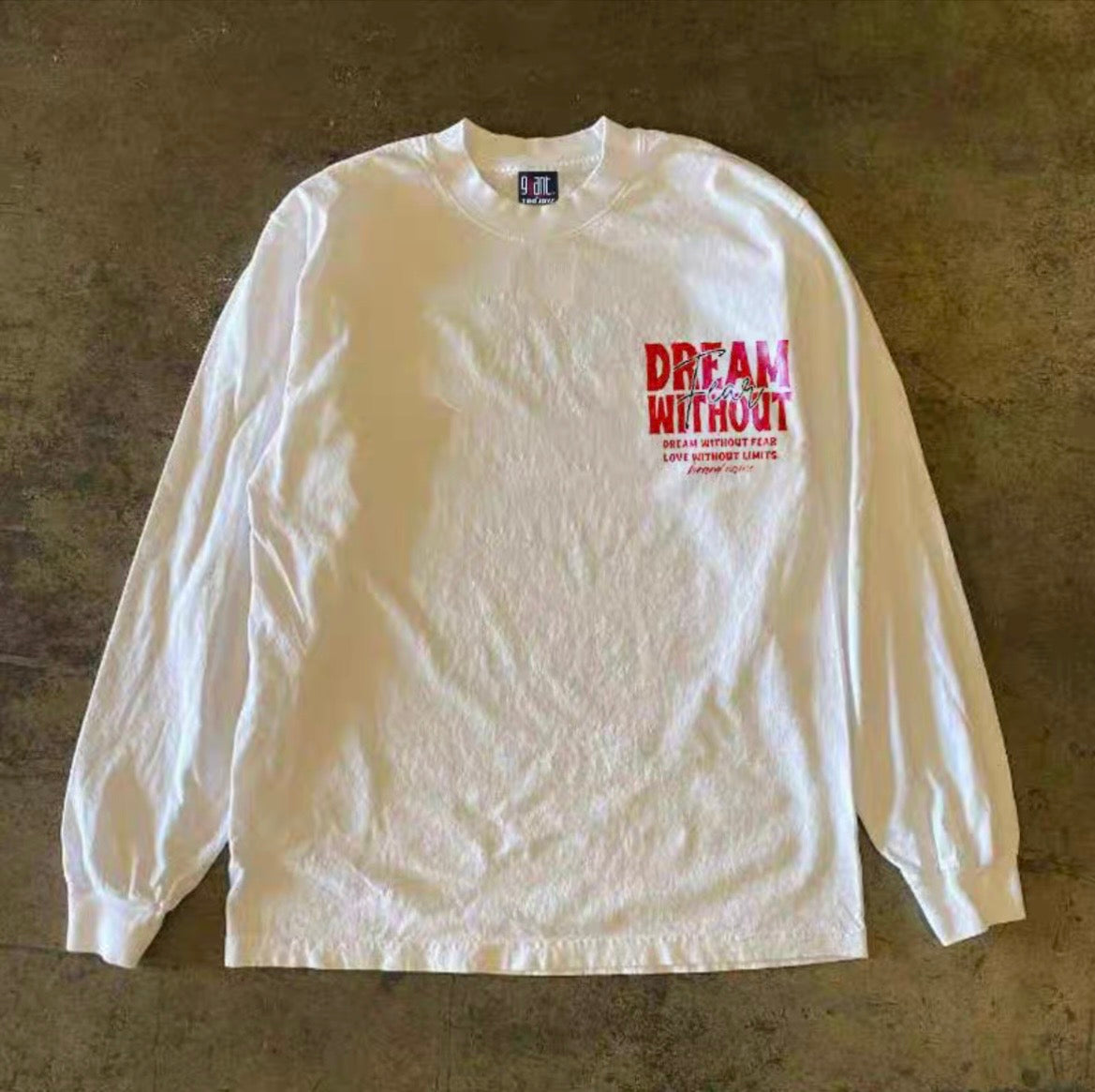 Dream Lettering Font Long Sleeve T-Shirt