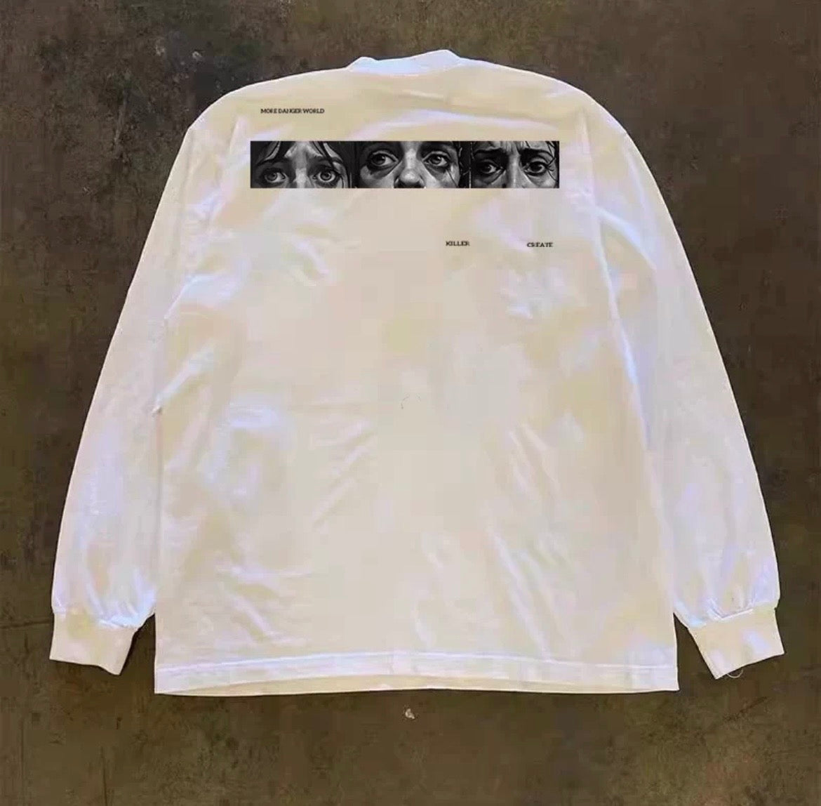 Back Eye Graphic Long Sleeve T-Shirt