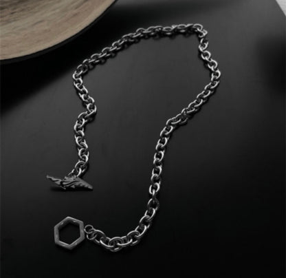 Geometric Toggle Bar Chain Necklace