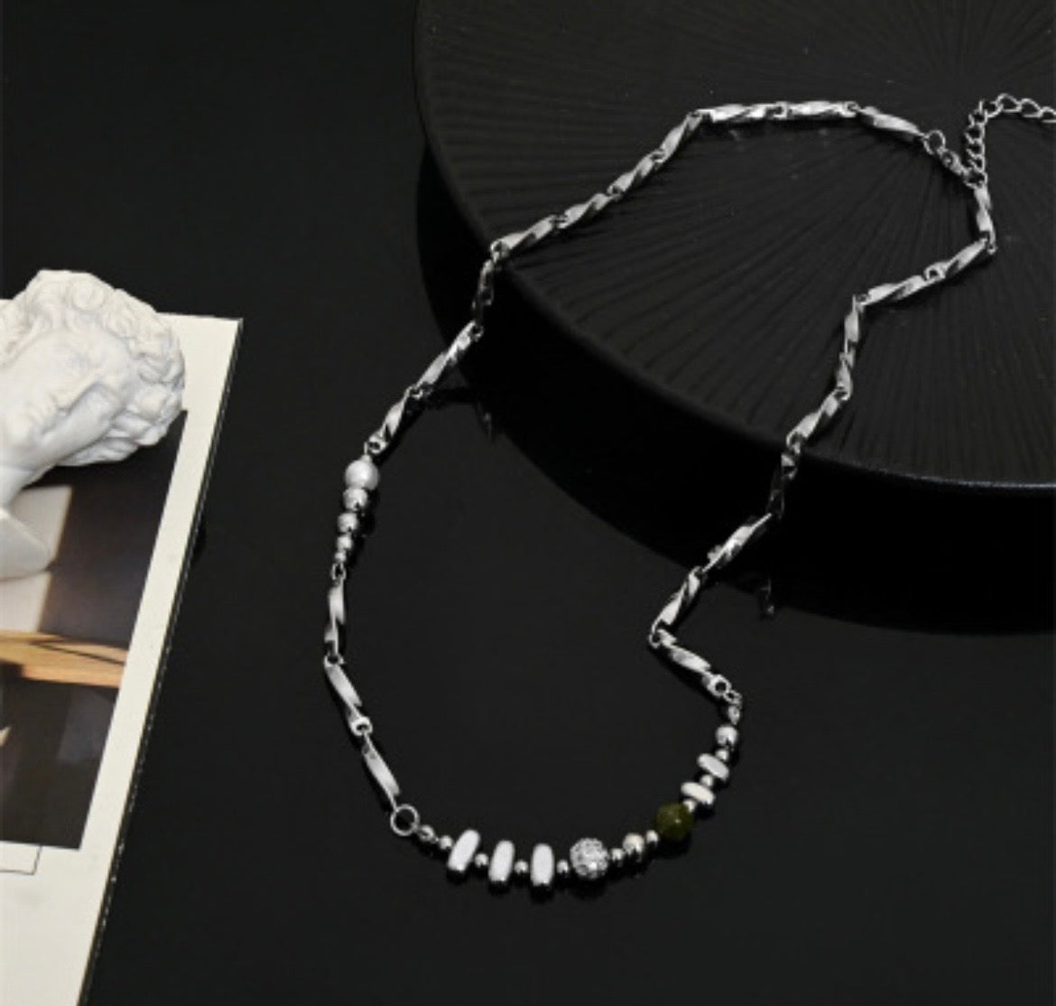 Mixed Beads Asymmetric Chain Necklace