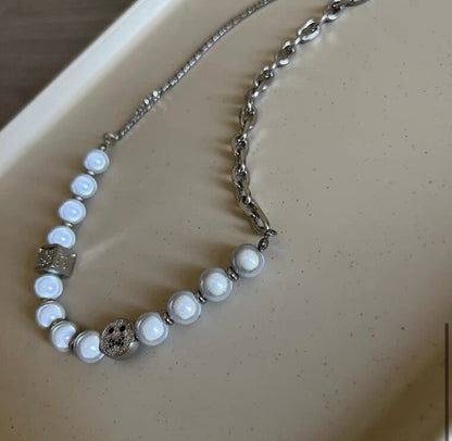 Pearl Motif Chain Necklace
