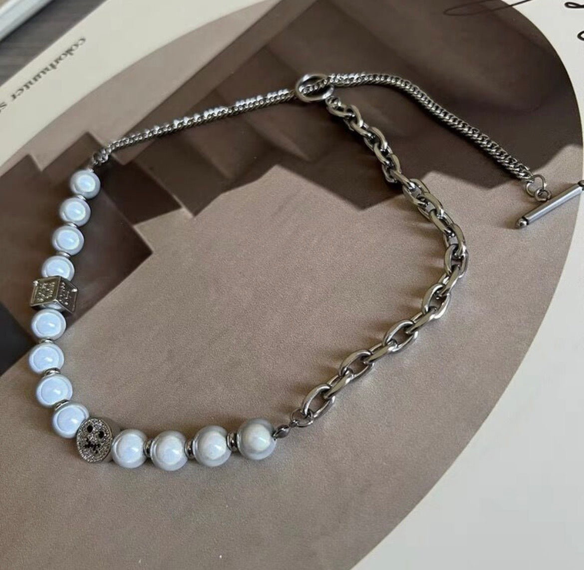 Pearl Motif Chain Necklace