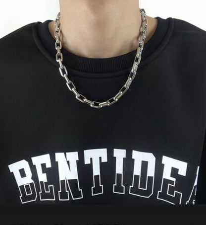 Square Long Link Toggle Necklace