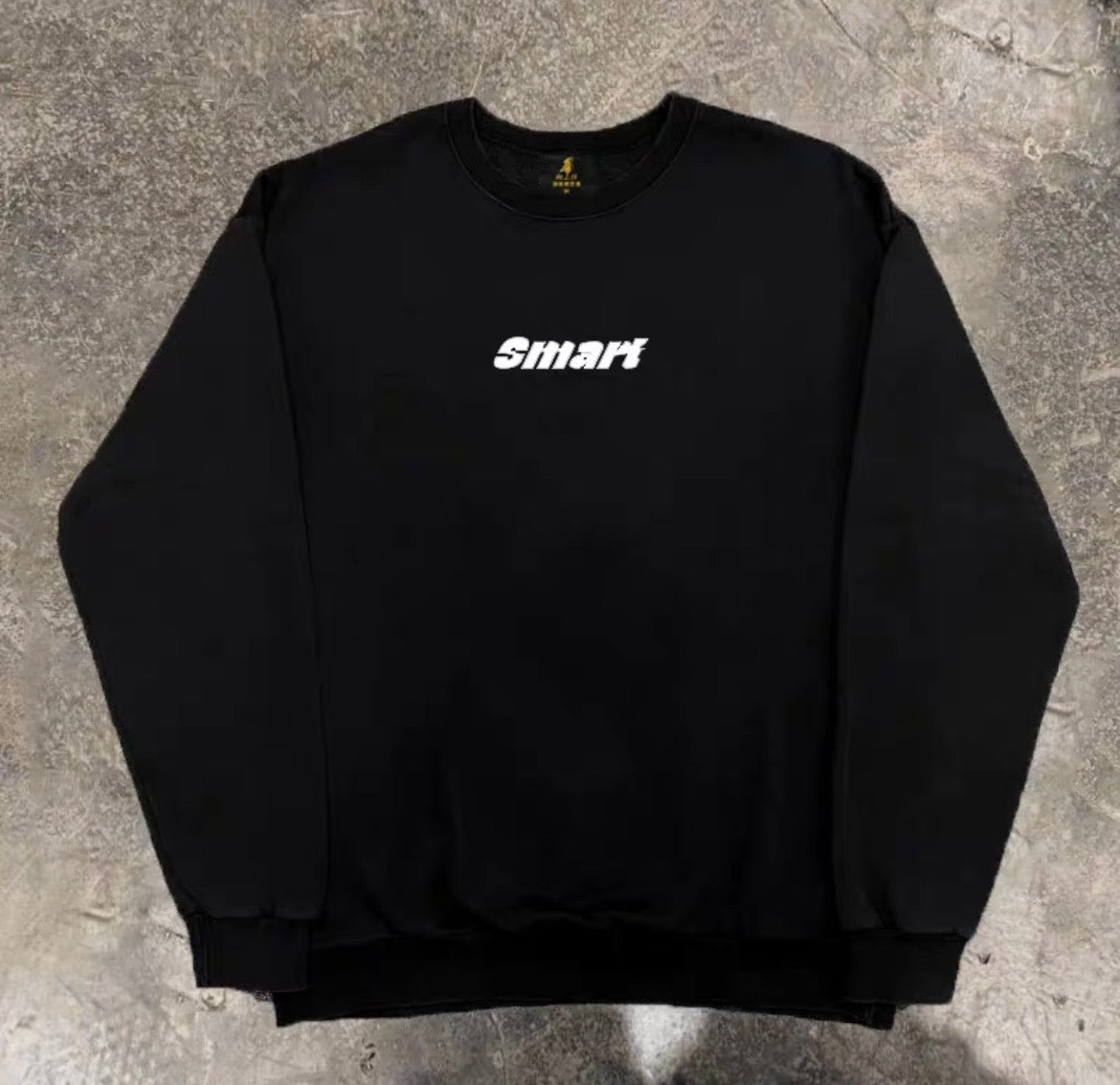 Center Logo Italic Print Sweatshirt