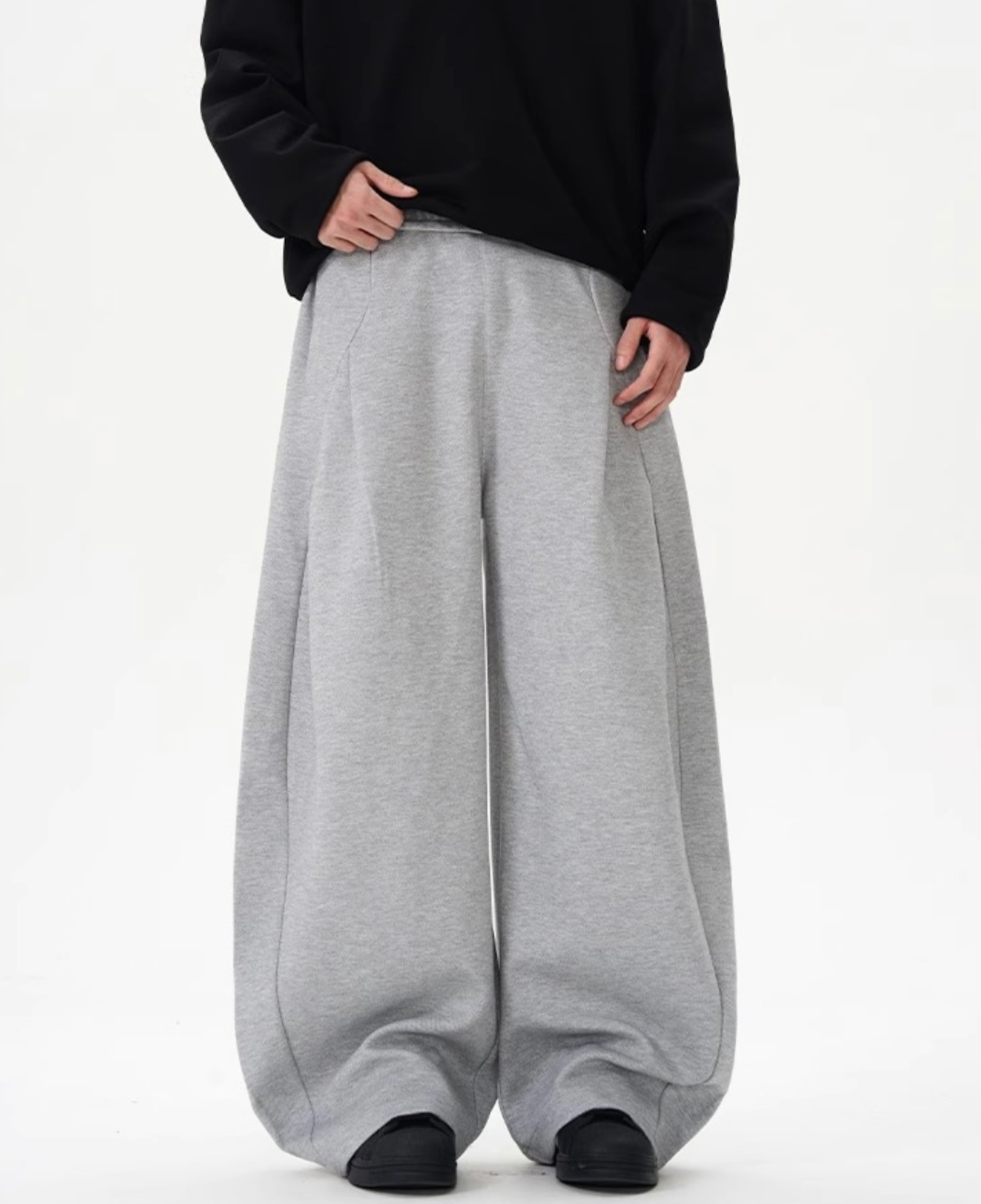 Seam Barrel Wide Sweat Pants