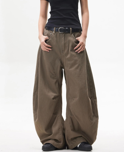 Volume Panel Curved Barrel Wide Denim Pants