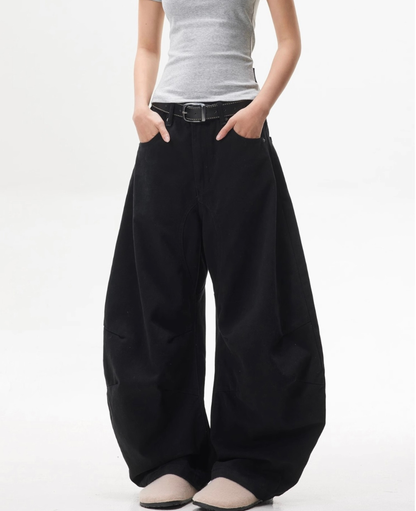 Volume Panel Curved Barrel Wide Denim Pants