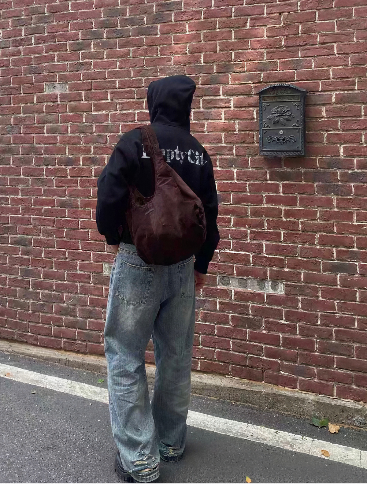Horse Graphic Back Logo Zip Hoodie