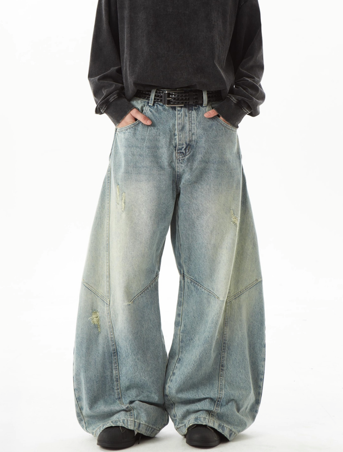 Vintage-Like Balloon Denim Pants