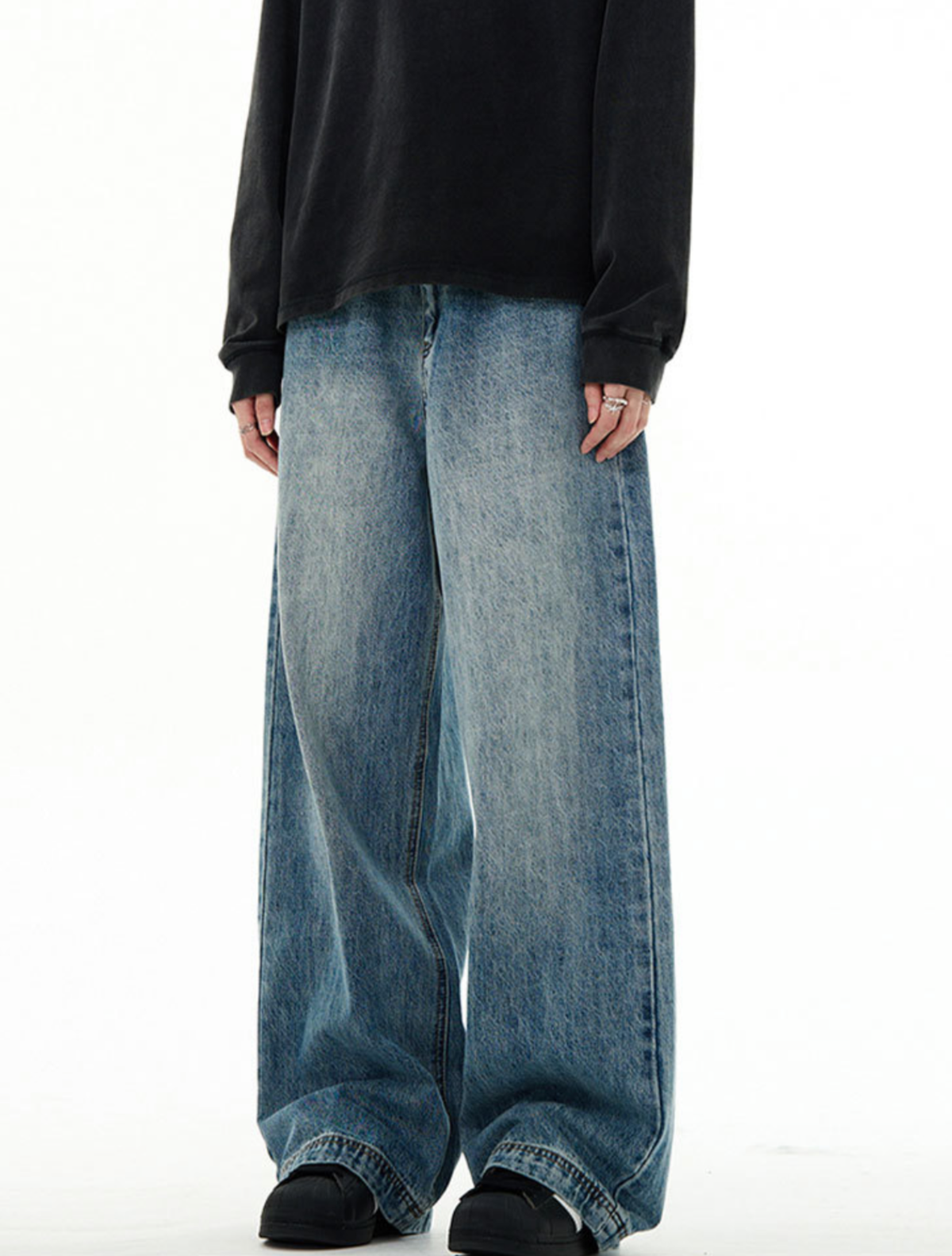 Vintage Wash Curved Denim Pants