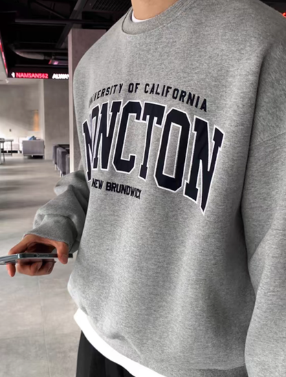 Vintage-Like College Logo Sweatshirt